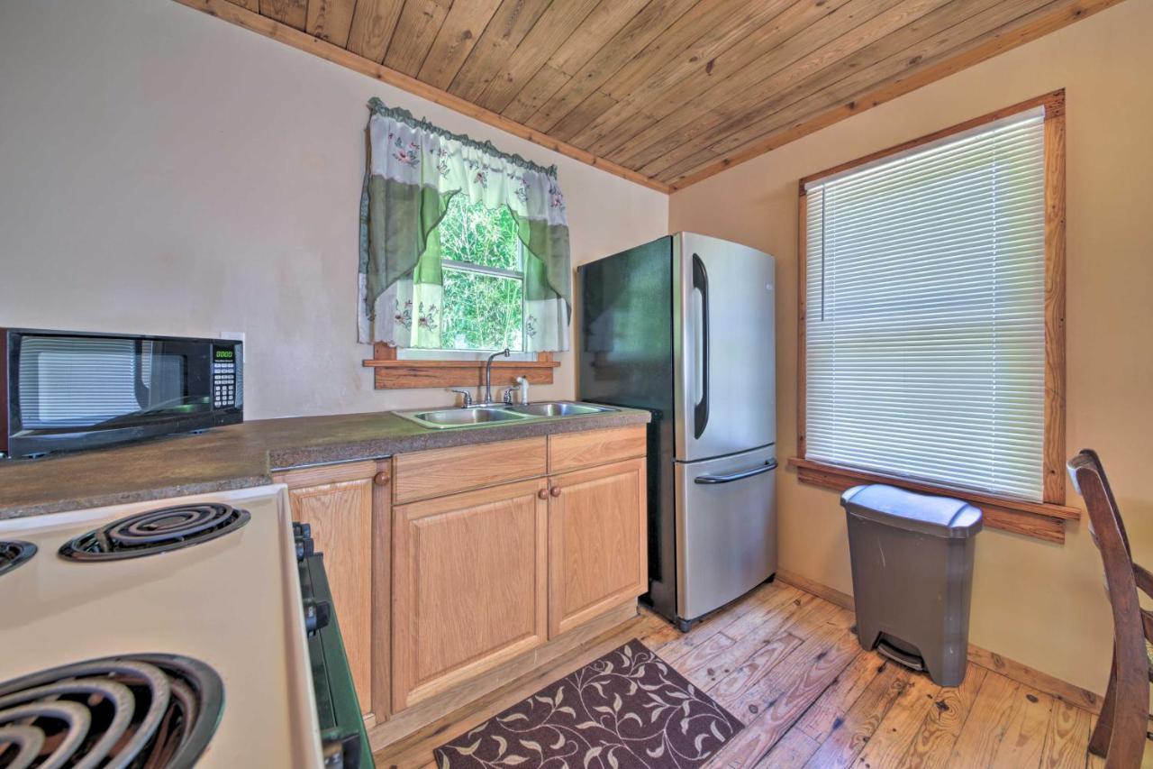 Pet-Friendly Cottage With Fire Pit - 3 Mi To Siu! كاربونديل المظهر الخارجي الصورة