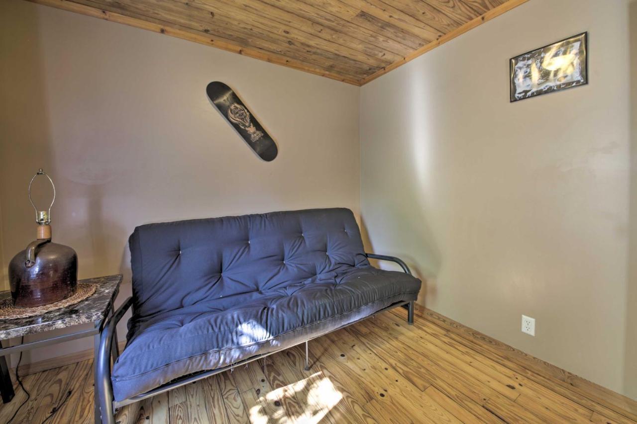 Pet-Friendly Cottage With Fire Pit - 3 Mi To Siu! كاربونديل المظهر الخارجي الصورة