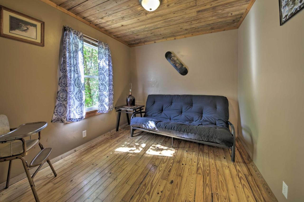 Pet-Friendly Cottage With Fire Pit - 3 Mi To Siu! كاربونديل المظهر الخارجي الصورة
