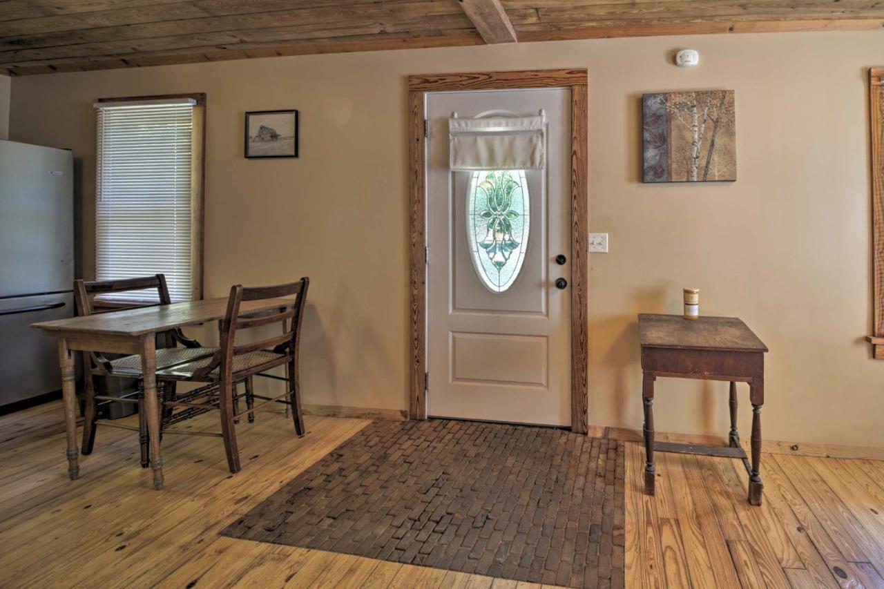 Pet-Friendly Cottage With Fire Pit - 3 Mi To Siu! كاربونديل المظهر الخارجي الصورة