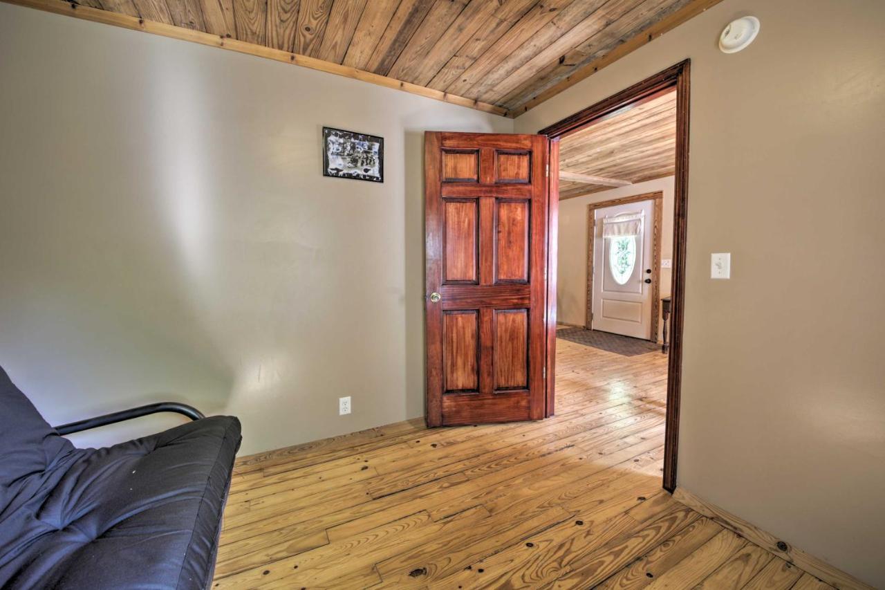 Pet-Friendly Cottage With Fire Pit - 3 Mi To Siu! كاربونديل المظهر الخارجي الصورة